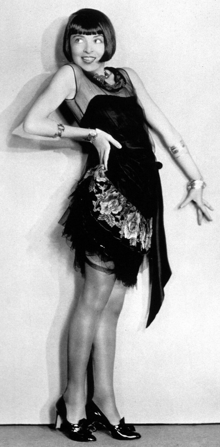 Classic Beauty: Colleen Moore – Splendid Isolation